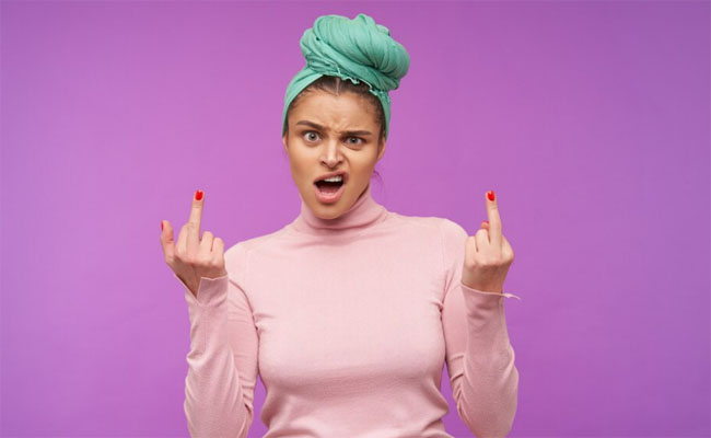 Chamskie skargi klientów